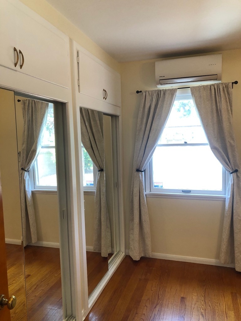 Second Bedroom - 1564 Alameda St