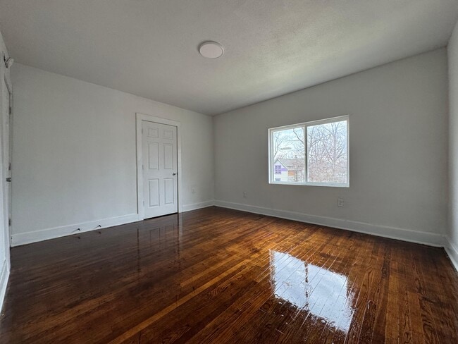 Building Photo - 542 N Scott St