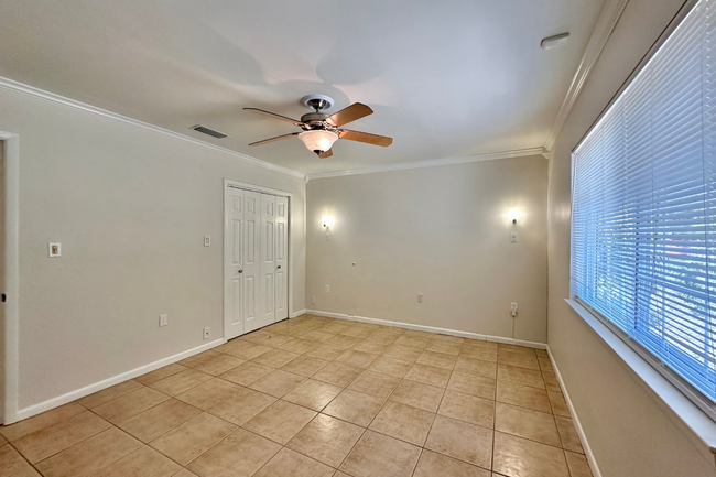 Building Photo - Fort Walton Beach 3/1.5