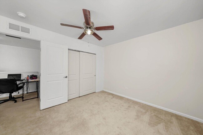 Building Photo - 1492 Orchid St