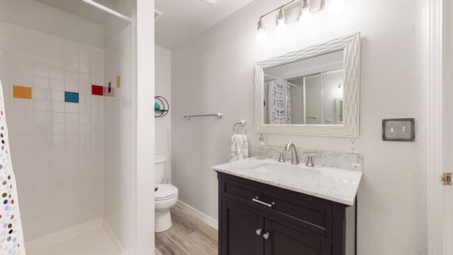 Building Photo - Stunning 3bd 3.5ba Home in the Mariana Butte Neighborhood