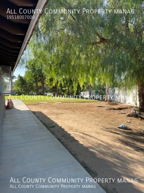 Building Photo - 16285 Capella St