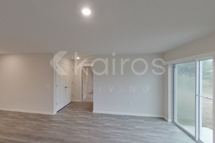 Building Photo - 8035 100th Ave