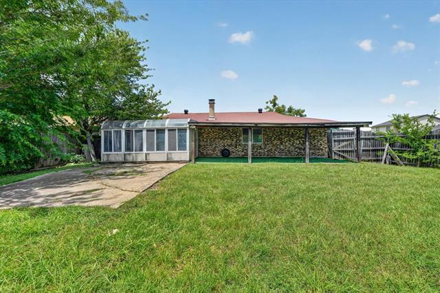 Building Photo - 210 Nettletree St
