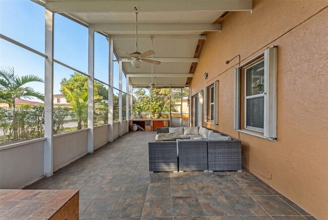 Building Photo - 13296 SW 54th Ct