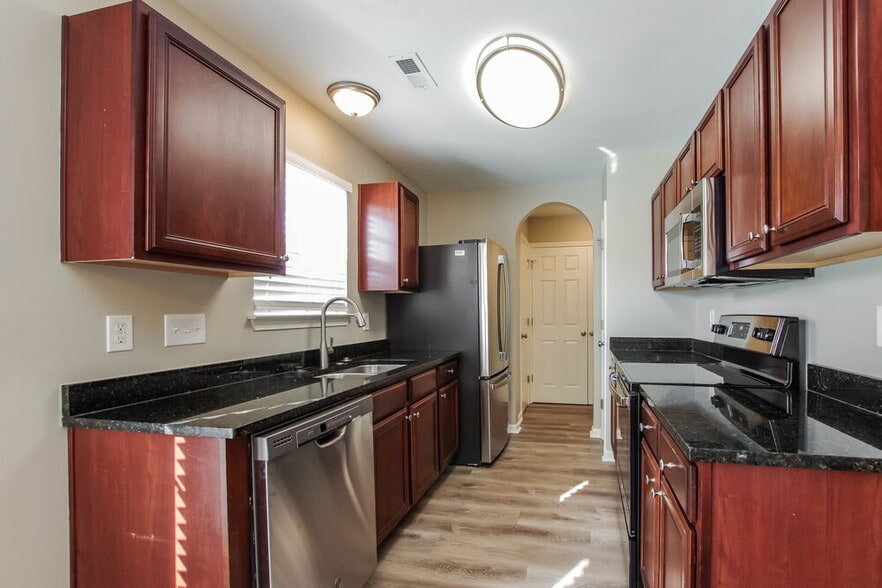 Building Photo - 1109 Ametrine Ln