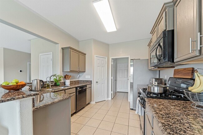 Building Photo - 9807 Opal Rock Dr