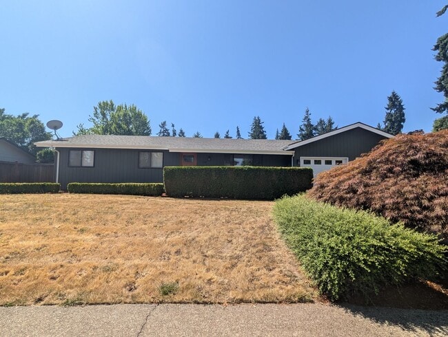 Building Photo - Wonderful 4-Bedroom, 2-Bath Home With Soli...