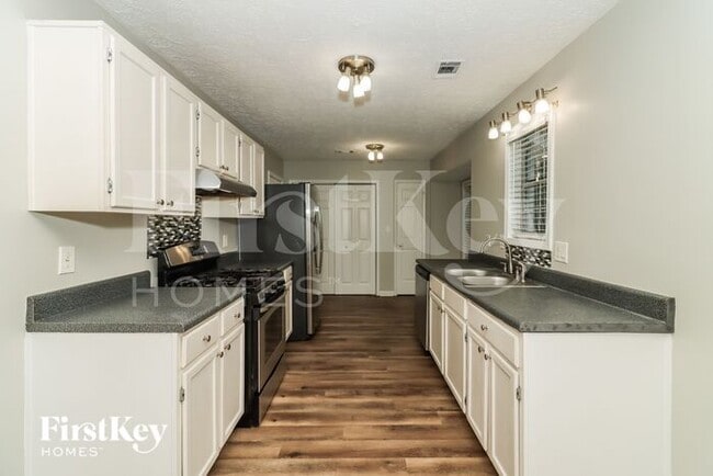Building Photo - 3765 Willow Ridge Rd