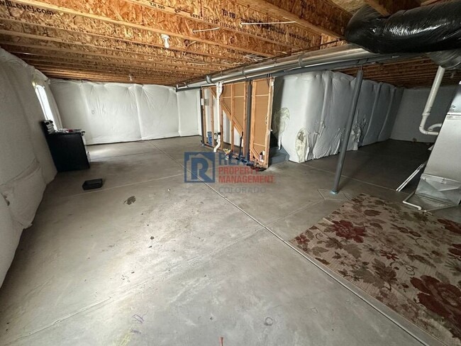 Building Photo - 5528 Lewiston Ct