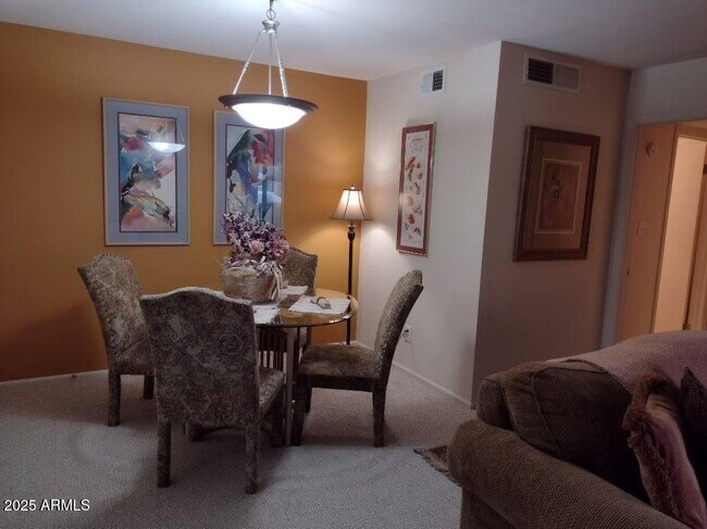 Building Photo - 10115 E Mountain View Rd