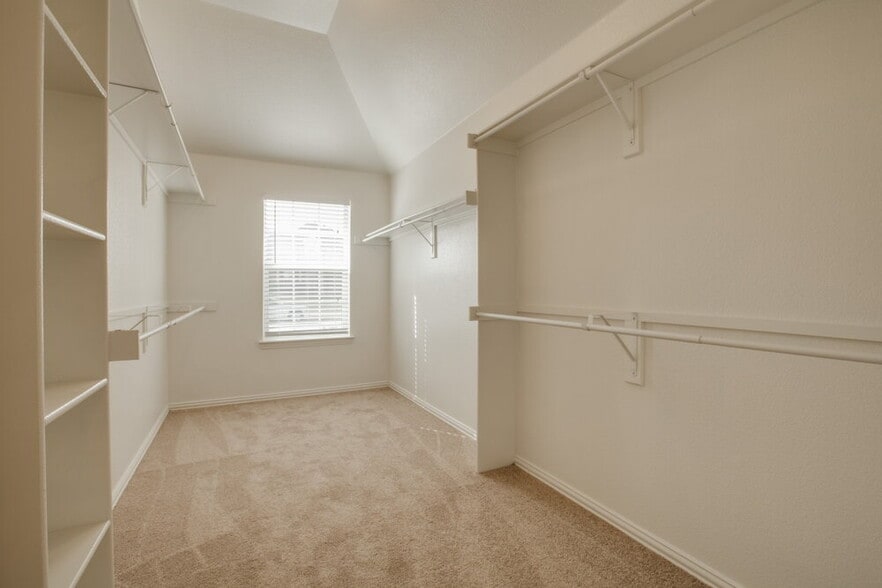 Building Photo - 125 Hickman St