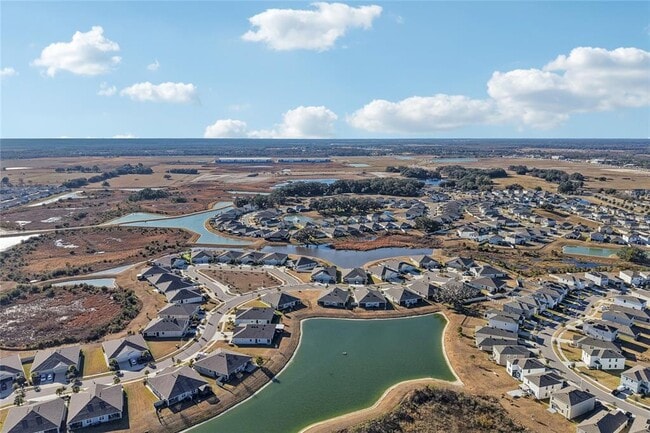 Building Photo - 10747 Laxer Cay Loop