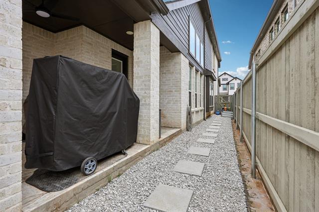 Building Photo - 2360 Norma Ln