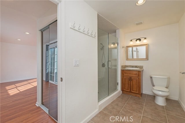 Building Photo - 23551 Venisia