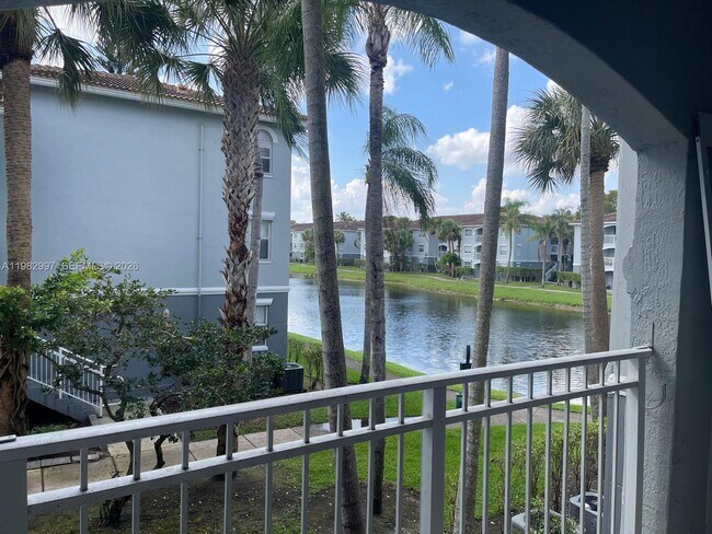 Building Photo - 150 NW 96th Ave