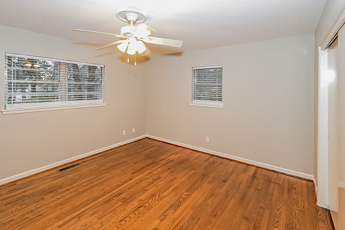 Building Photo - 808 Ridgecrest Dr