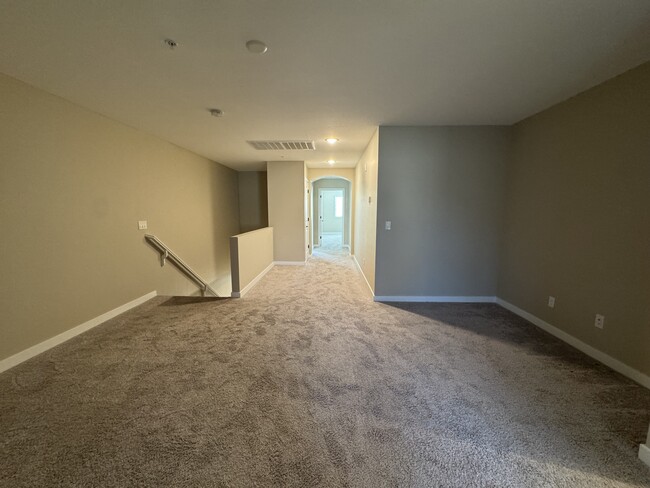 Building Photo - 1784 N 208th Ave