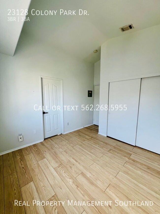 Building Photo - 23128 Colony Park Dr