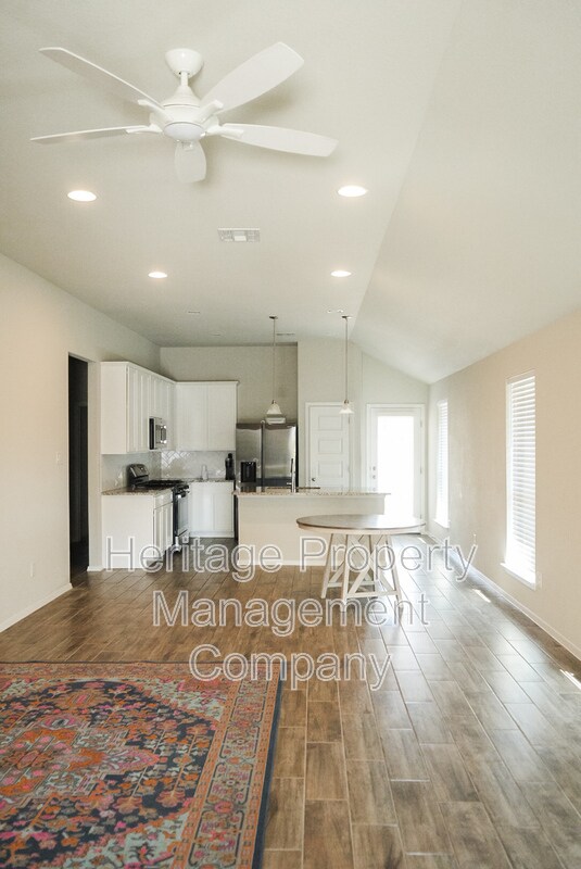 Building Photo - 139 Lyndon Dr