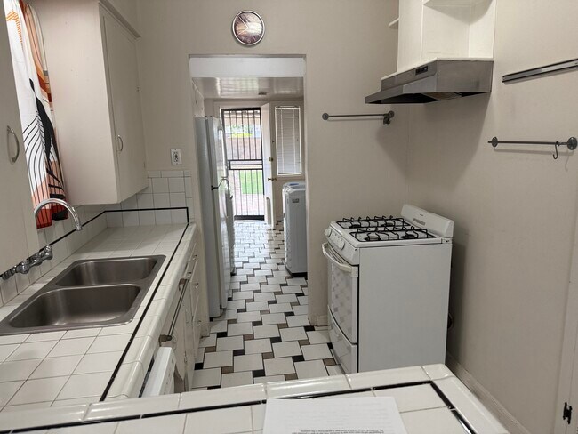 Building Photo - 2232 N 14th St