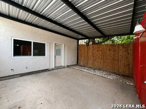Building Photo - 7726 Glen Meadows Dr