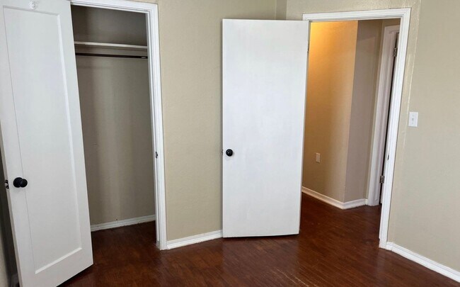 Building Photo - 3 bedroom 1 bath - Midwest City