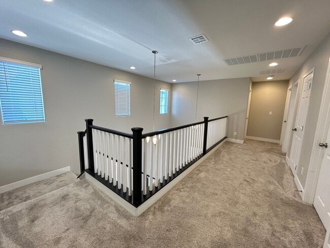 Building Photo - Modern Luxury Mesquite, NV Home!