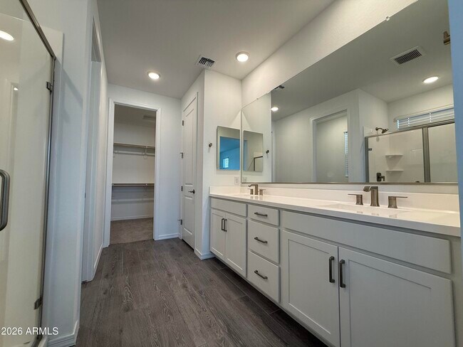 Building Photo - 4248 Brenley Dr