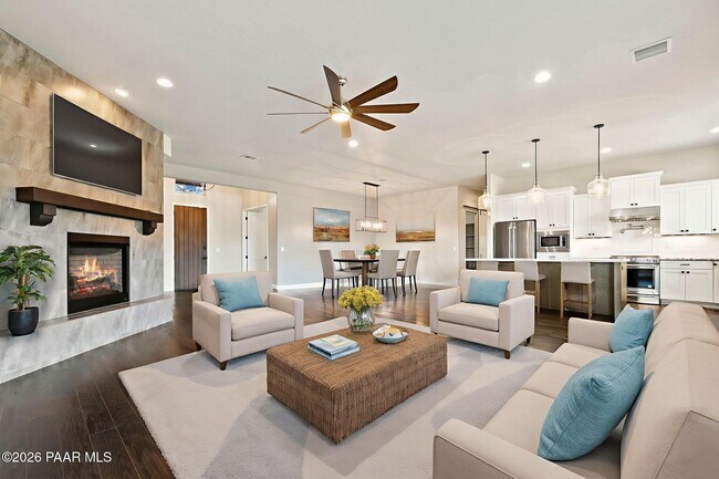 Building Photo - 1476 Sierry Peaks Dr