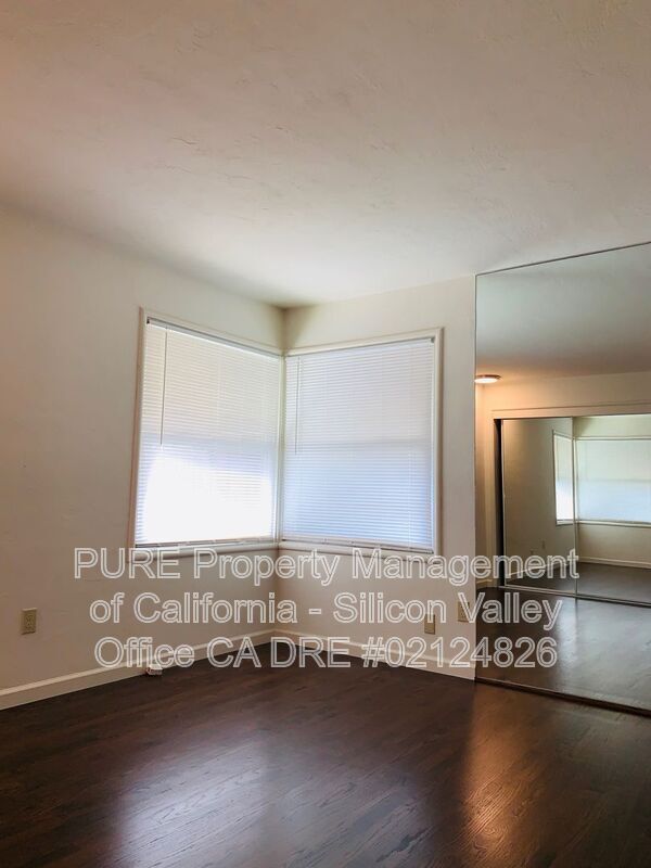 Building Photo - 444 Tyrella Ave