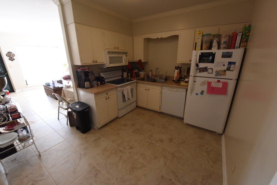 Building Photo - 55 Hanover Cir