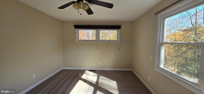 Building Photo - 7613 Locust Ln