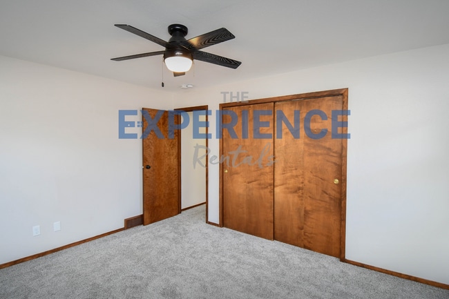 Building Photo - Spacious & Stylish 3-Bedroom Twin Home wit...