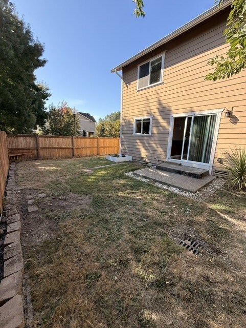 Building Photo - 1554 Amethyst St SE