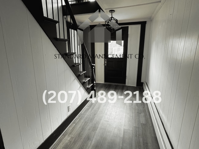 Building Photo - Well Maintained 4 Bedroom Single Family Home for Rent on Elm St, Fairfield