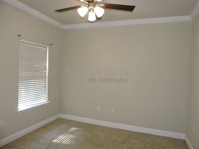 Building Photo - 4221 Essex Terrace Cir
