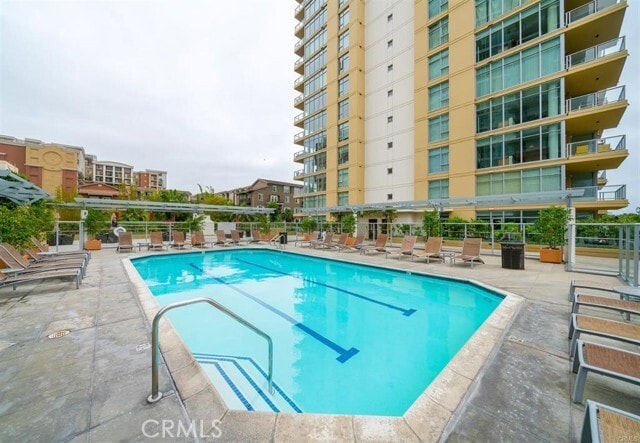 Building Photo - 411 W Seaside Way