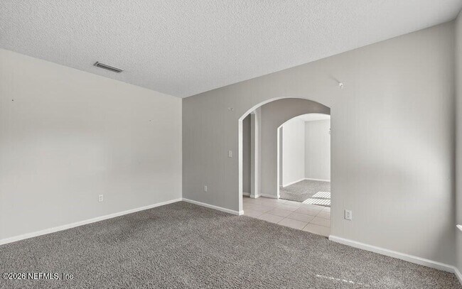 Building Photo - 9205 Redtail Dr