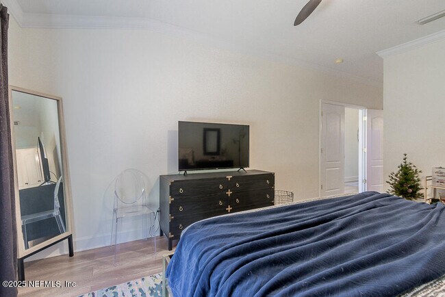 Building Photo - 2337 Matheson Dr