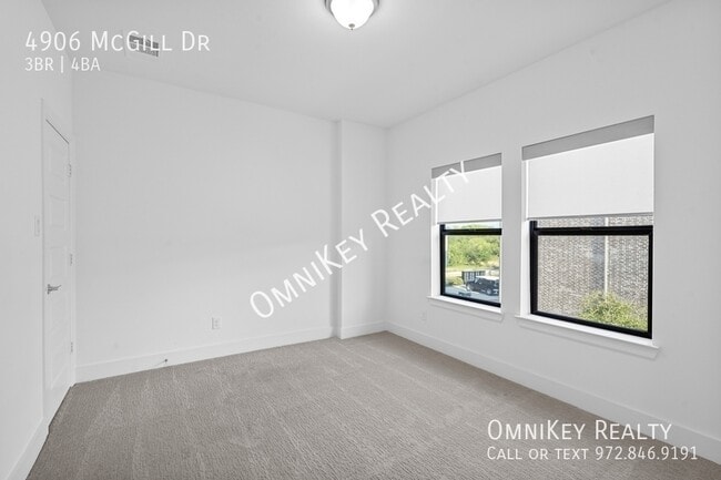 Building Photo - 4906 McGill Dr.