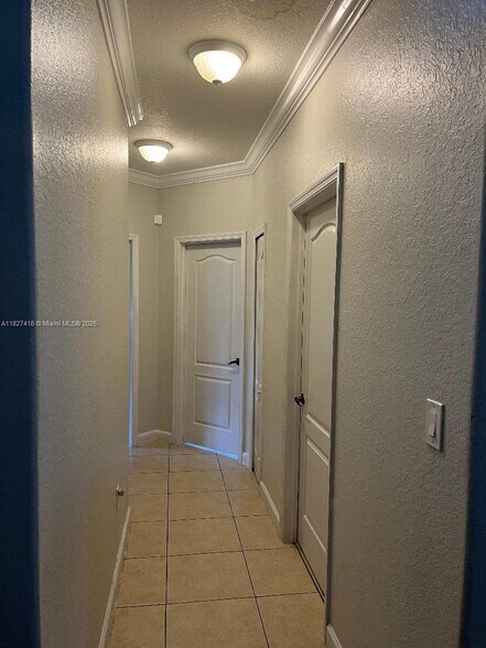 Building Photo - 2349 SW 148th Ct