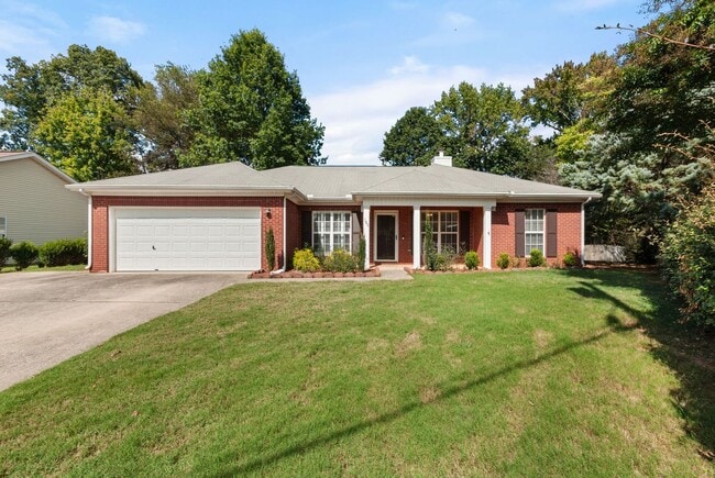 Primary Photo - Great Location in the Heart of Madison!