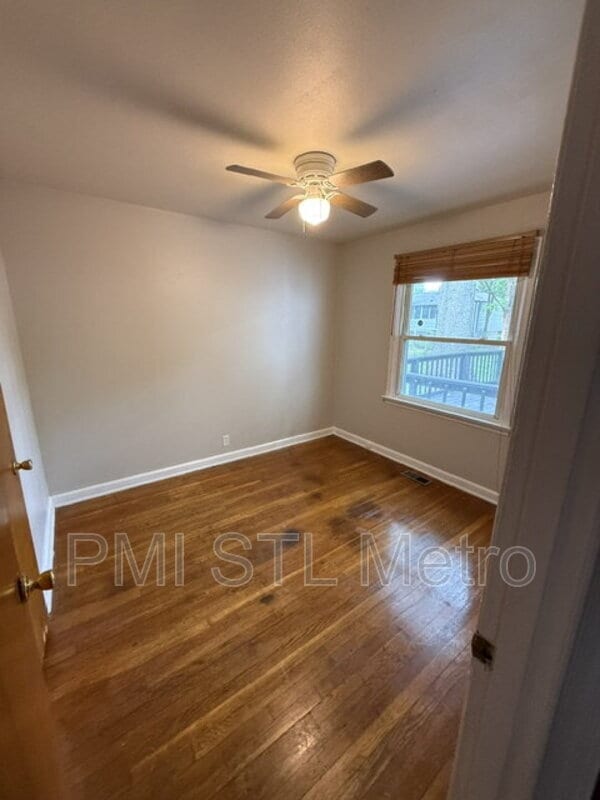 Building Photo - 1254 Roxton Dr