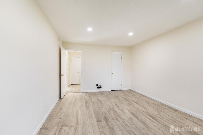 Building Photo - 1807 Muriel Ct