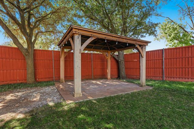 Building Photo - 616 Meadowbrook St