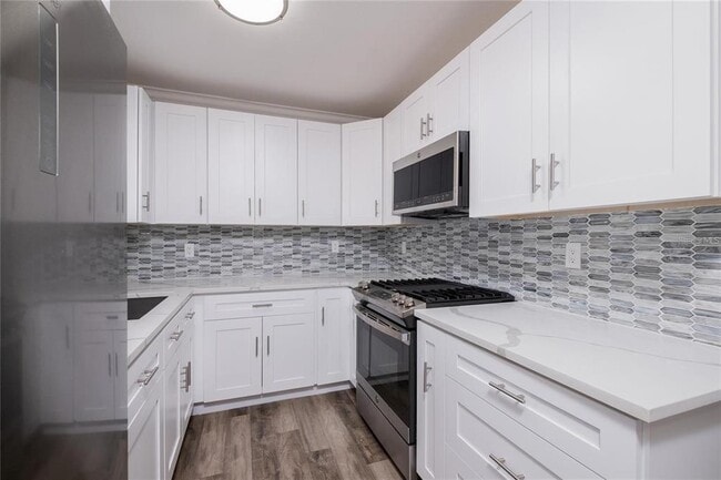 Building Photo - 4019 W Waterman Ave