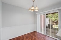 Building Photo - 5800 Belmoor Dr