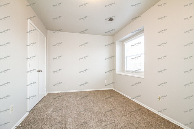 Building Photo - 1507 Westmore Dr