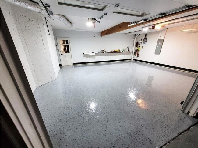 Building Photo - 5053 Wood Haven Ct